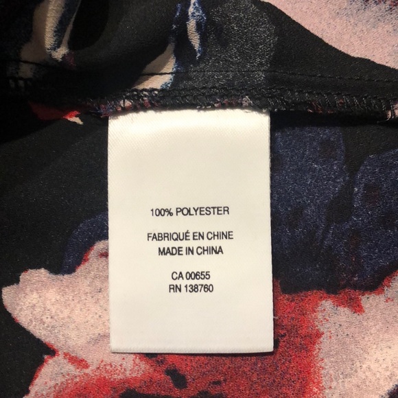 Floral bell-sleeve blouse - Picture 4 of 5